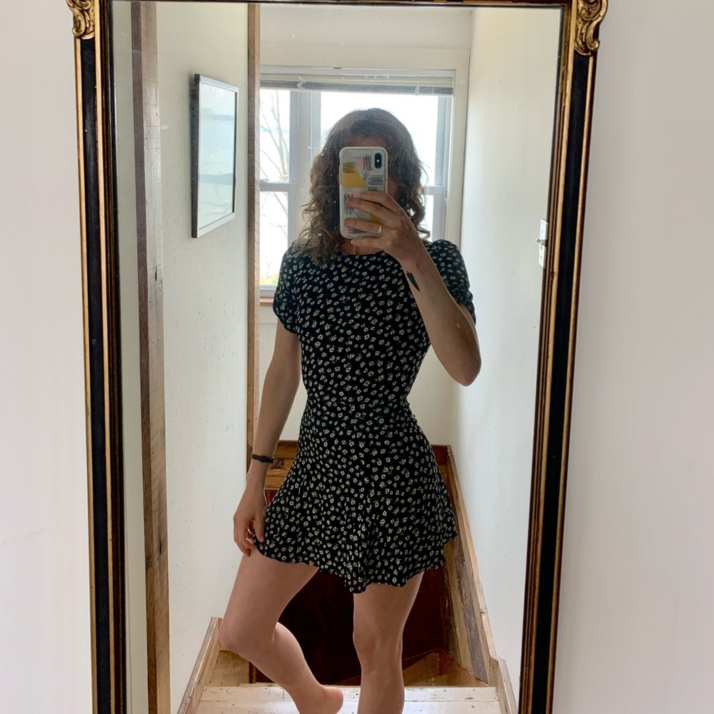 Reformation black and white flowers mini dress